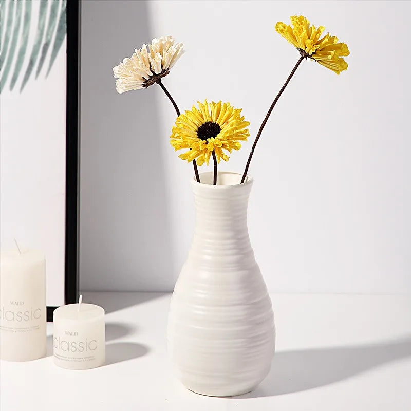 Simple Small Fresh Flower Nordic Plastic Vase