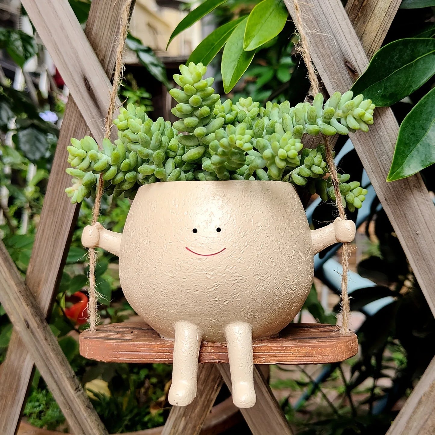 Resin Hanging Planter Pot